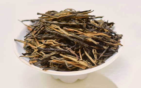 大树松针（红茶）